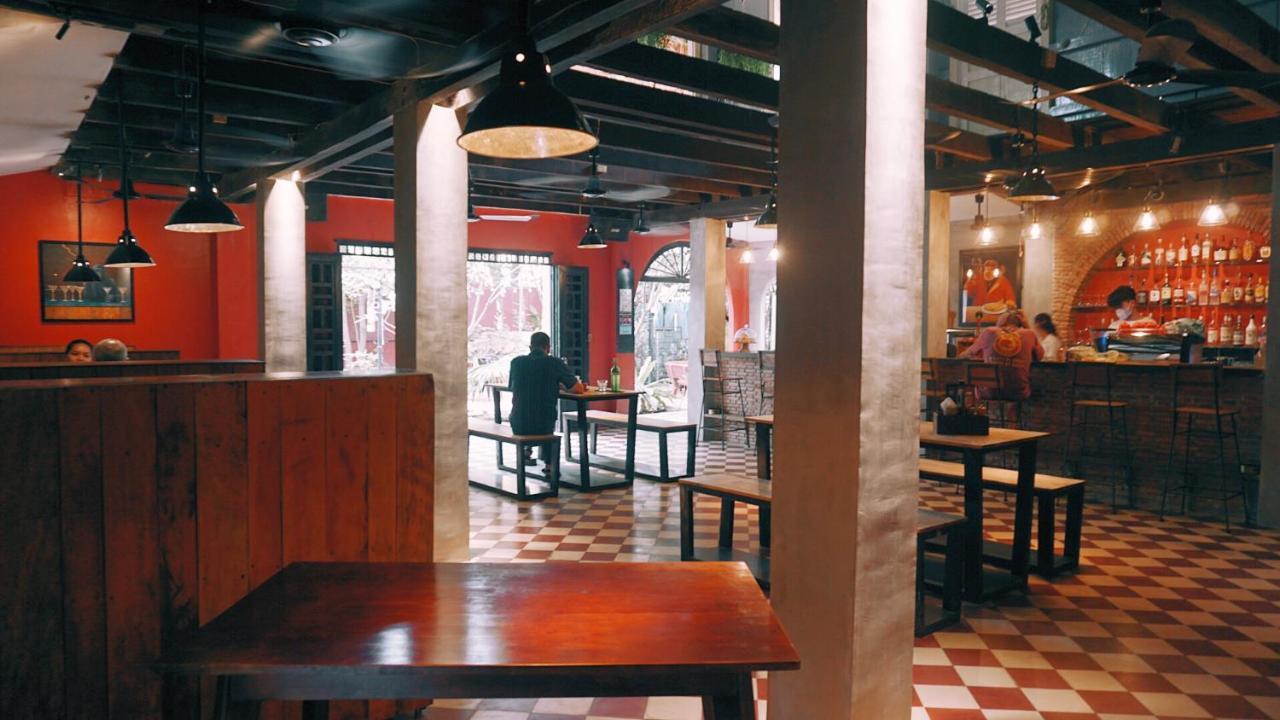 Monkey Republic Kampot Ξενοδοχείο Εξωτερικό φωτογραφία